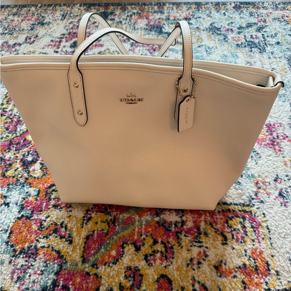 Coach tote bag